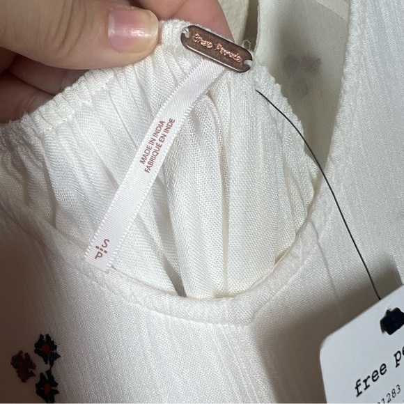 Free People Womens Oxford Boho Embroidered White Floral Flowy Dress NWT Small - Picture 10 of 11